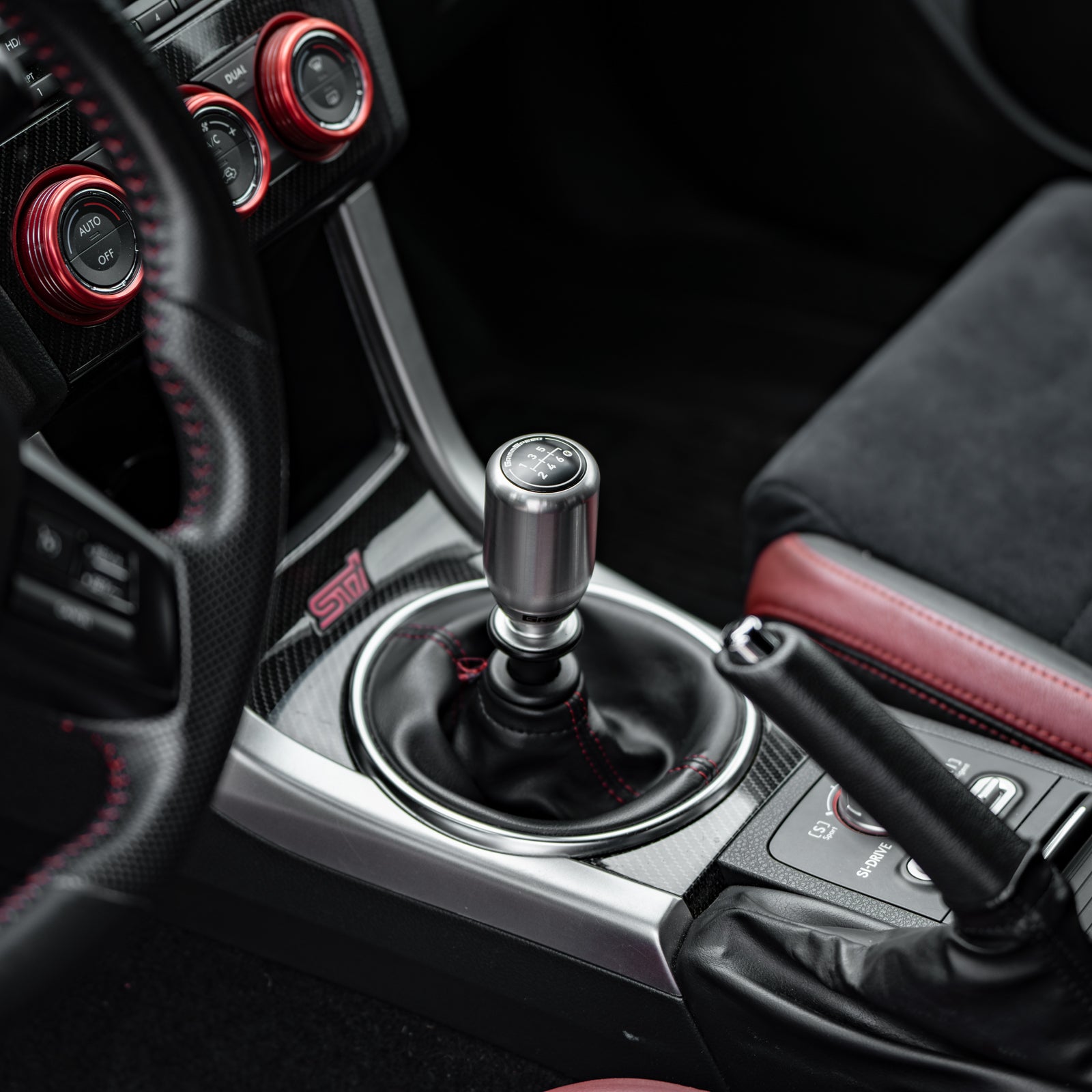 GrimmSpeed Swap-Top Weighted Shift Knob Kit - Piston